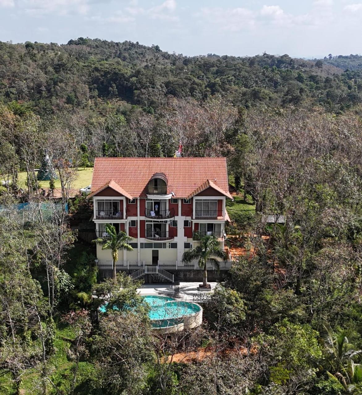 Serene Crest Resort Mananthavadi Kültér fotó